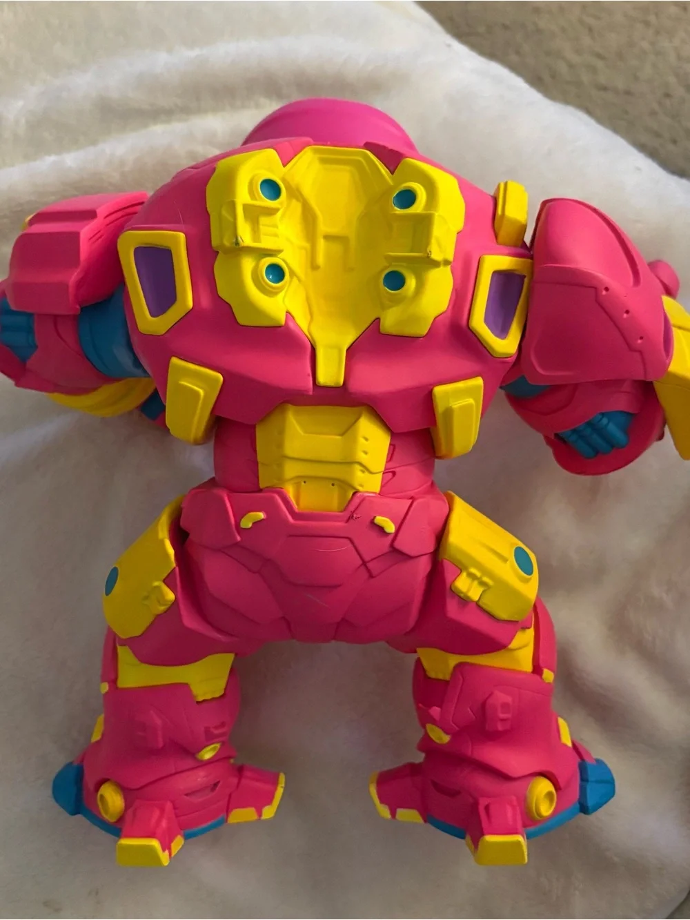 Jumbo hulkbuster funko pop